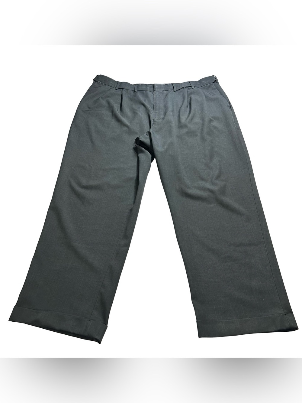 Van Heusen Studio Charcoal Grey Pleated Cuffed Dress Pants Mens Sz 46x30 Stretch